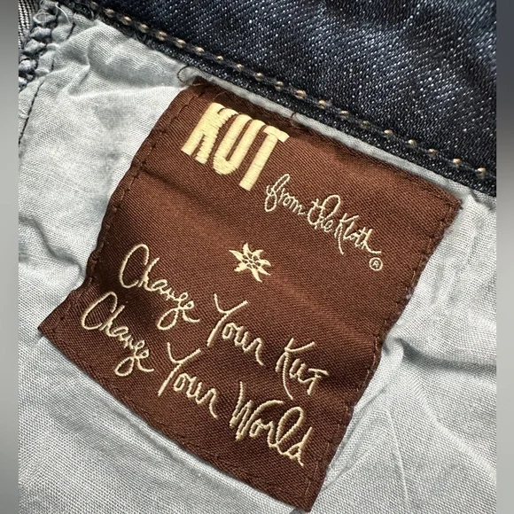 Kut from the Kloth size 10 Catherine boyfriend Dark Wash Jeans - Picture 8 of 10